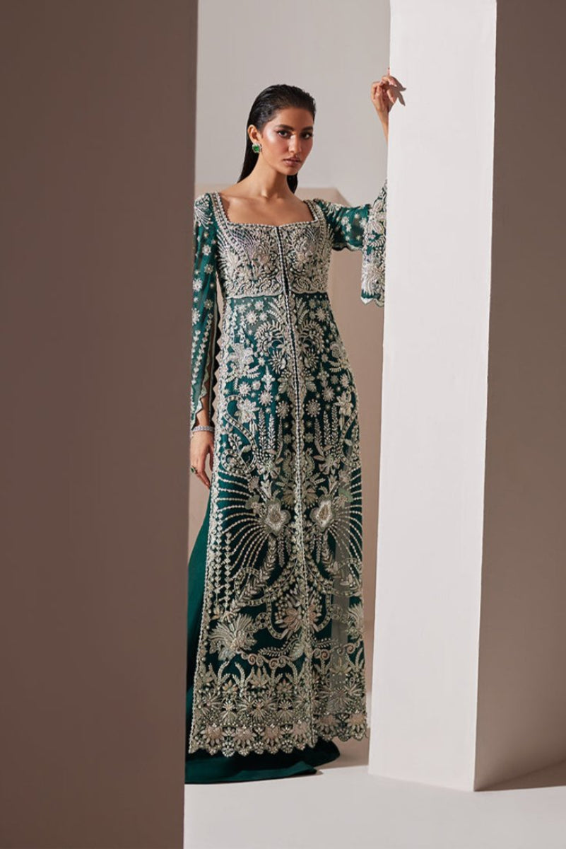 Emerald Hand-Embellished Organza Gown | Luxury Formal Ensemble