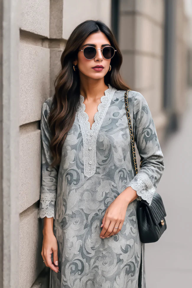 03-Piece Printed Lawn Suit - Ready To Wear