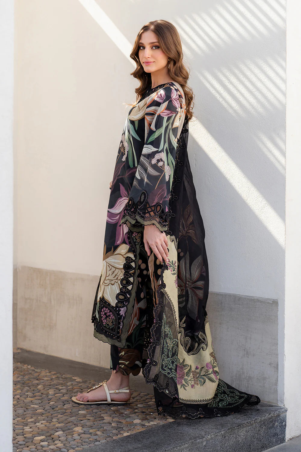 03-Piece Printed Lawn Suit - Ready To Wear