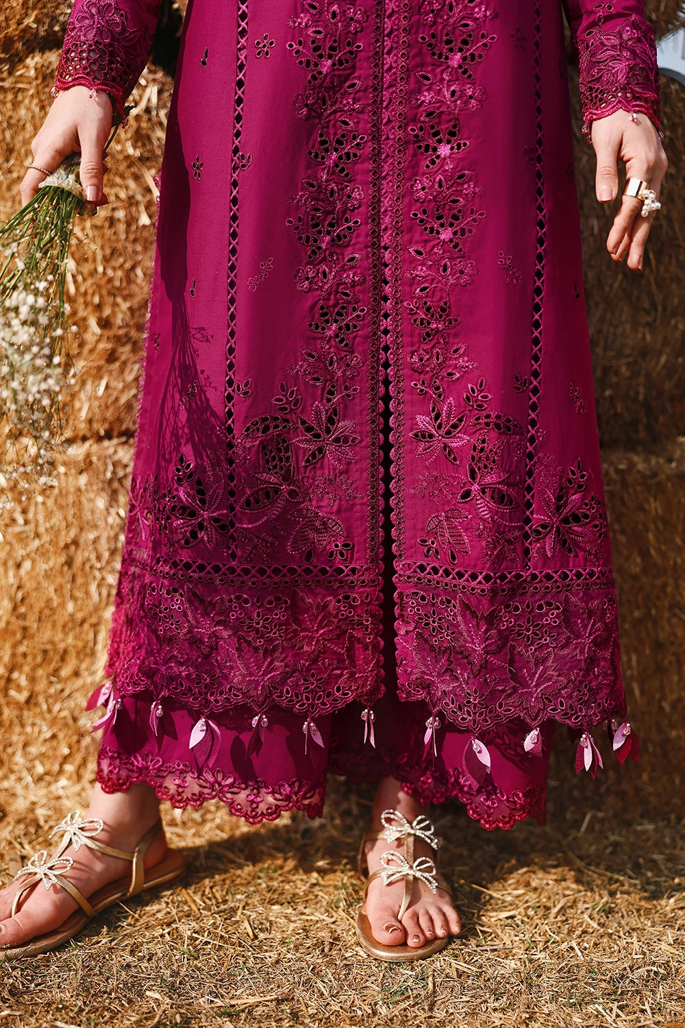 Luxury Cotton Lawn 2026 | Heavy Chicken Kari Embroidered Magenta 3-Piece Unstitched Suit | Contrast Chiffon Dupatta