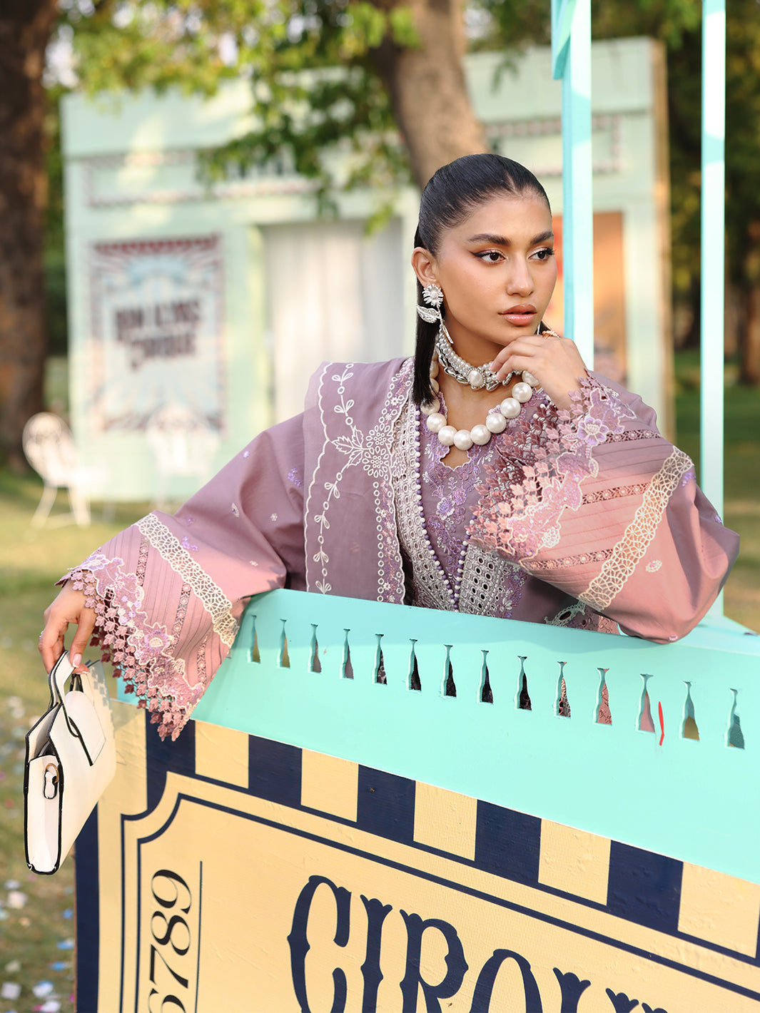 Lilac Heavy Embroidered Lawn Suit with Organza Dupatta | RTW