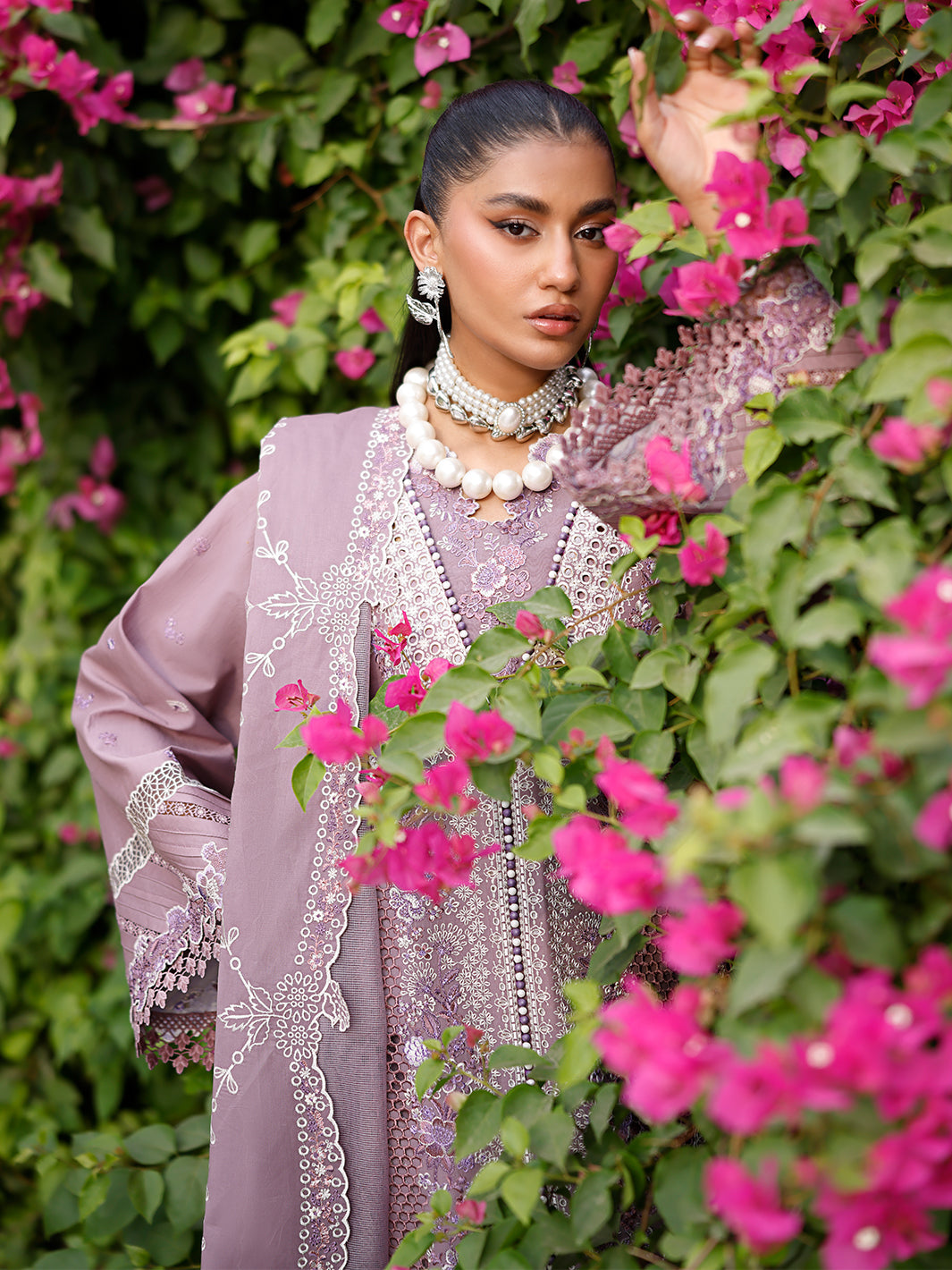 Lilac Heavy Embroidered Lawn Suit with Organza Dupatta | RTW