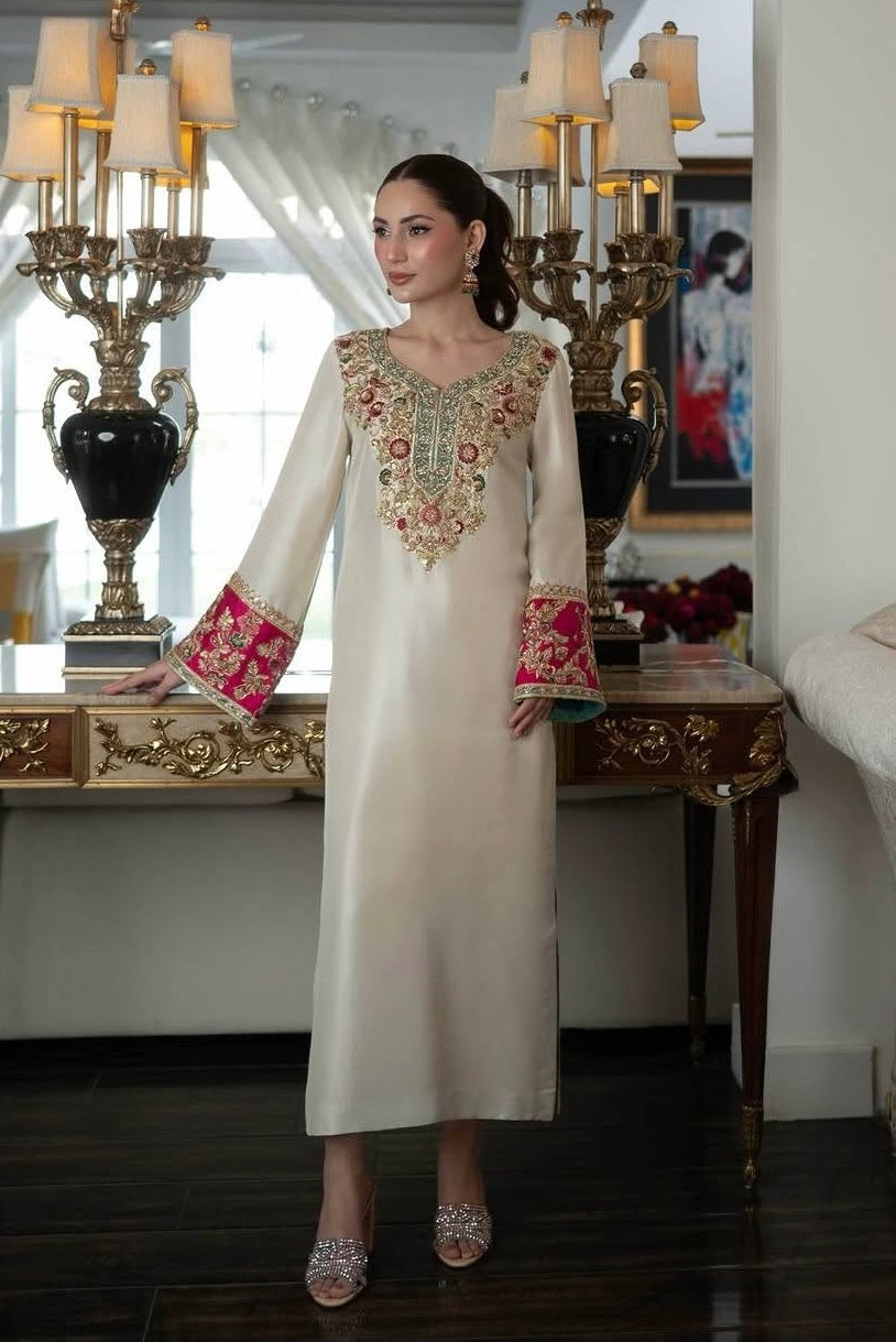 Off-White Raw Silk Suit with Addawork |Ready to Wear