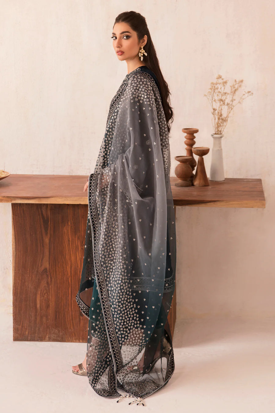 Jazmin Luxury Velvet Collection 3-Piece Stitched Suit | RTW
