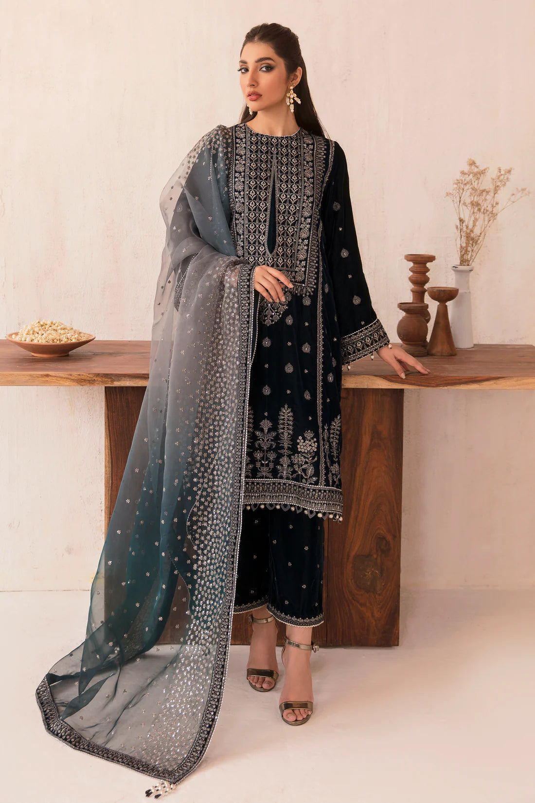 Jazmin Luxury Velvet Collection 3-Piece Stitched Suit | RTW