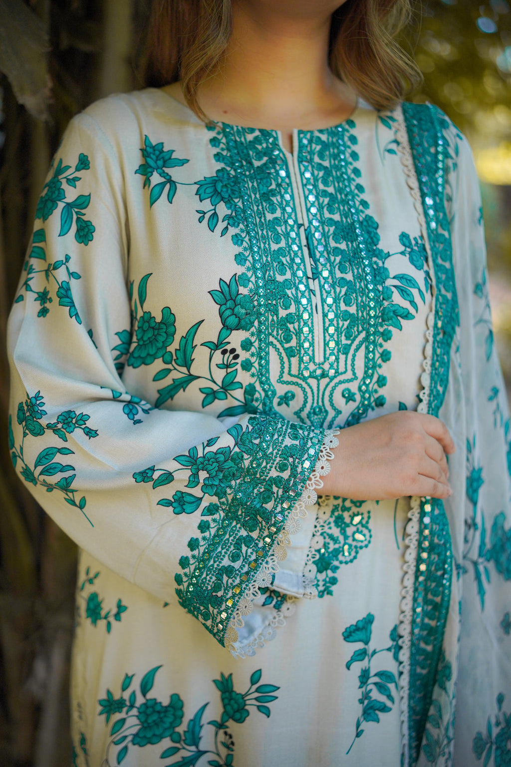 Aneelies Silk Collection 2025