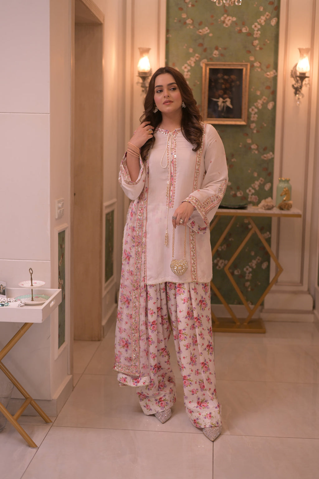 Charmoush Silk Fully Heavy Alternet Embroidered Spengle Work Festive Suit |RTW