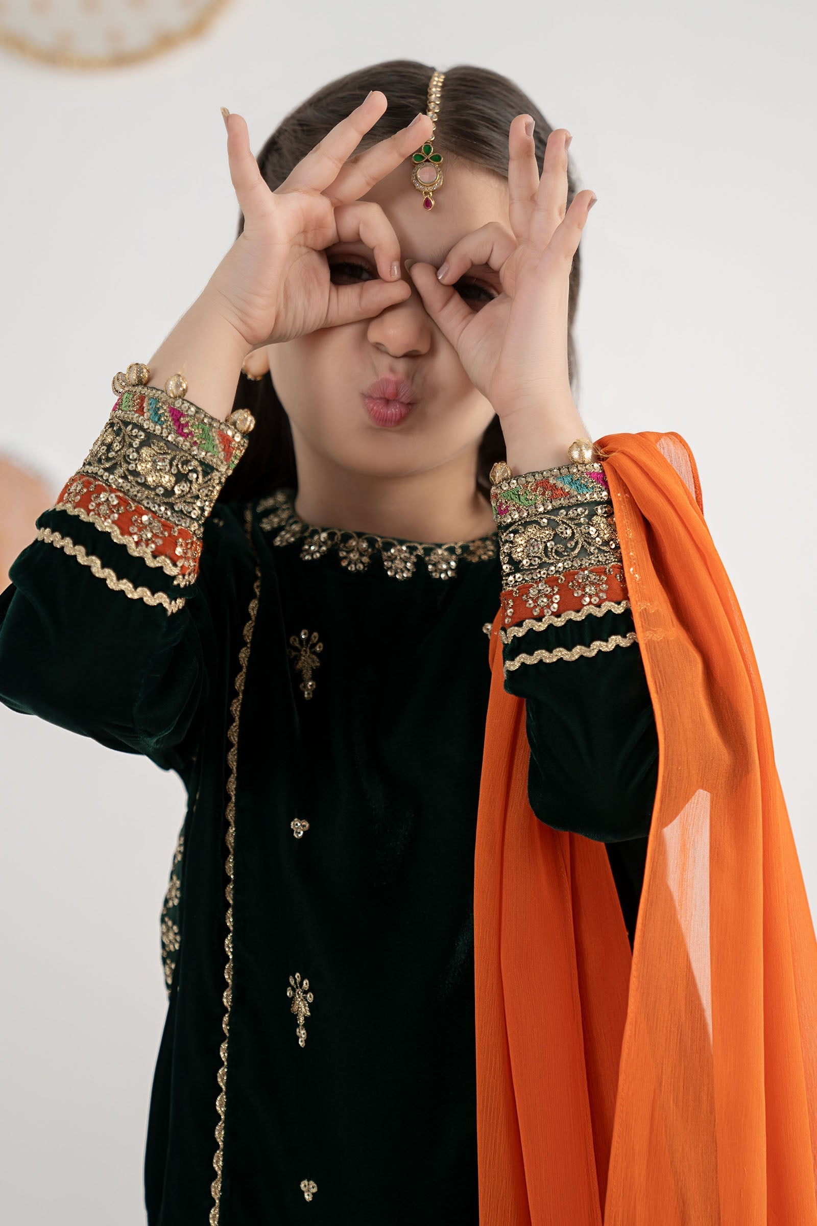 03 Piece  Embroidered Chiffon Suit - Ready  To Wear