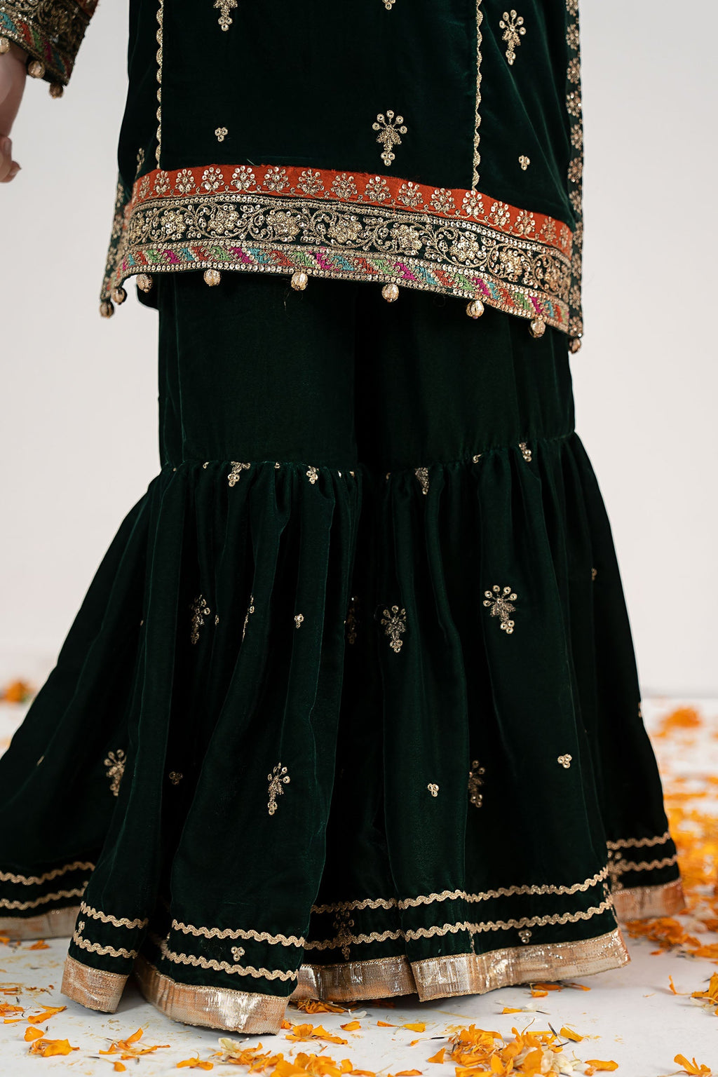 03 Piece  Embroidered Chiffon Suit - Ready  To Wear