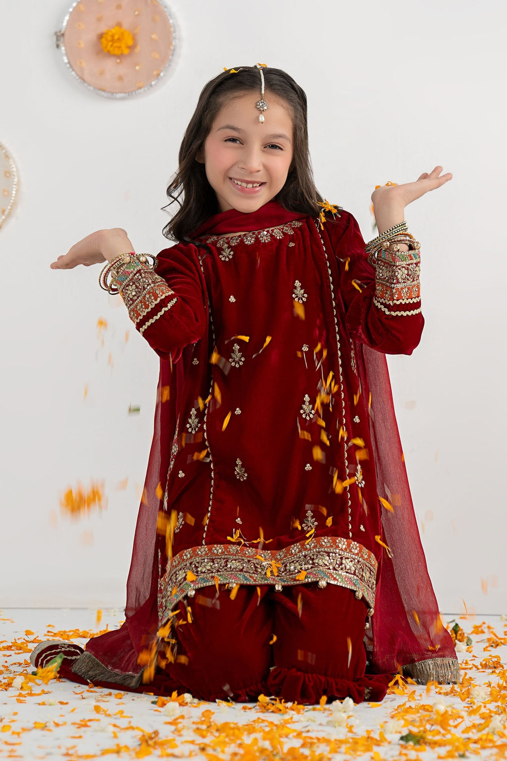 03 Piece Embroidered Chiffon Suit - Ready  To  Wear