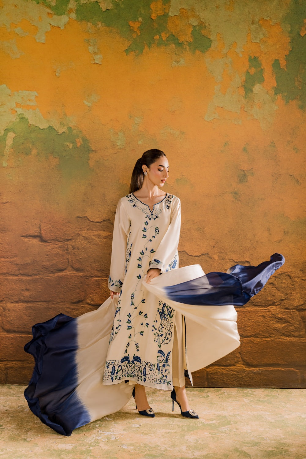 03-Piece Heavy Embroidered Lawn Suit Ready To Wear