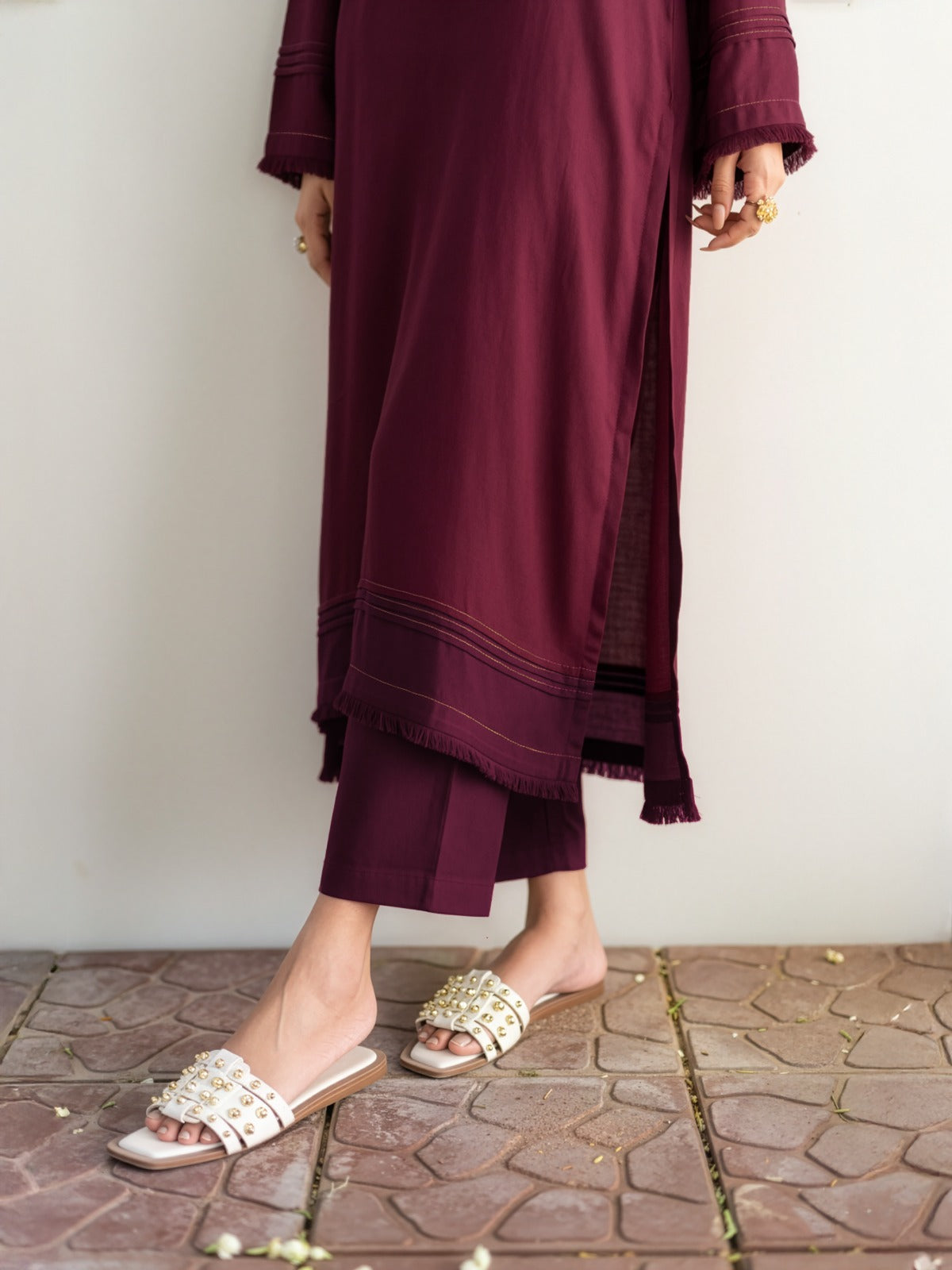 SAJAL - BURGUNDY KURTA SET