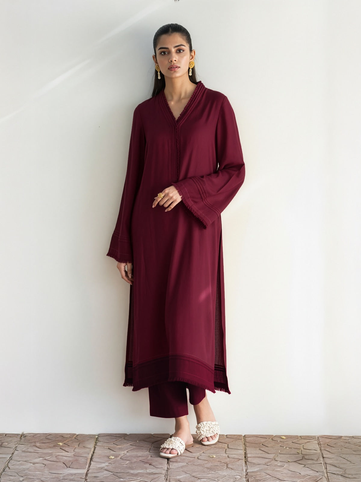 SAJAL - BURGUNDY KURTA SET