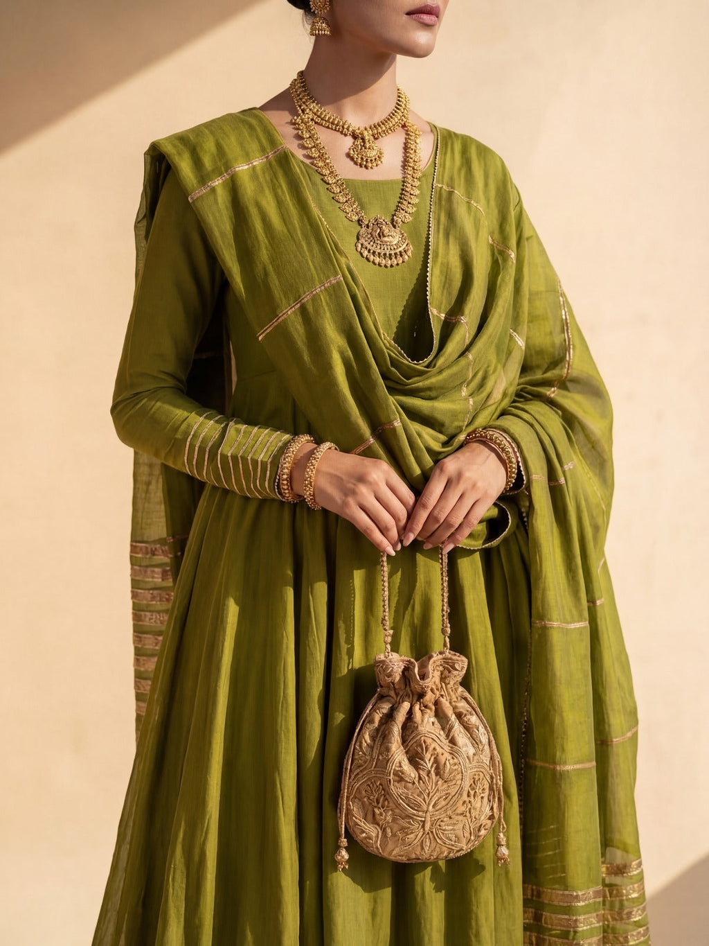 MAHIRA - DHANI PISHWAS SET