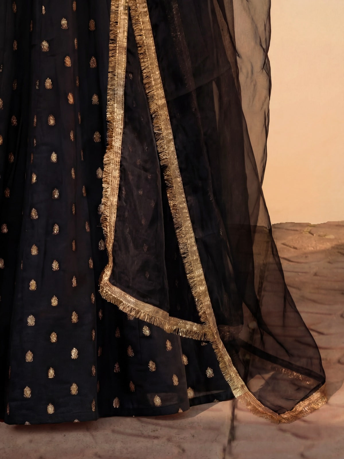 LEENA - BLACK SHARARA SET