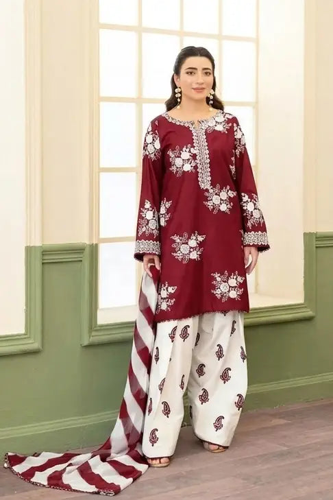 Embroidered Summer Lawn 3-Piece Suit | Ready To Wear